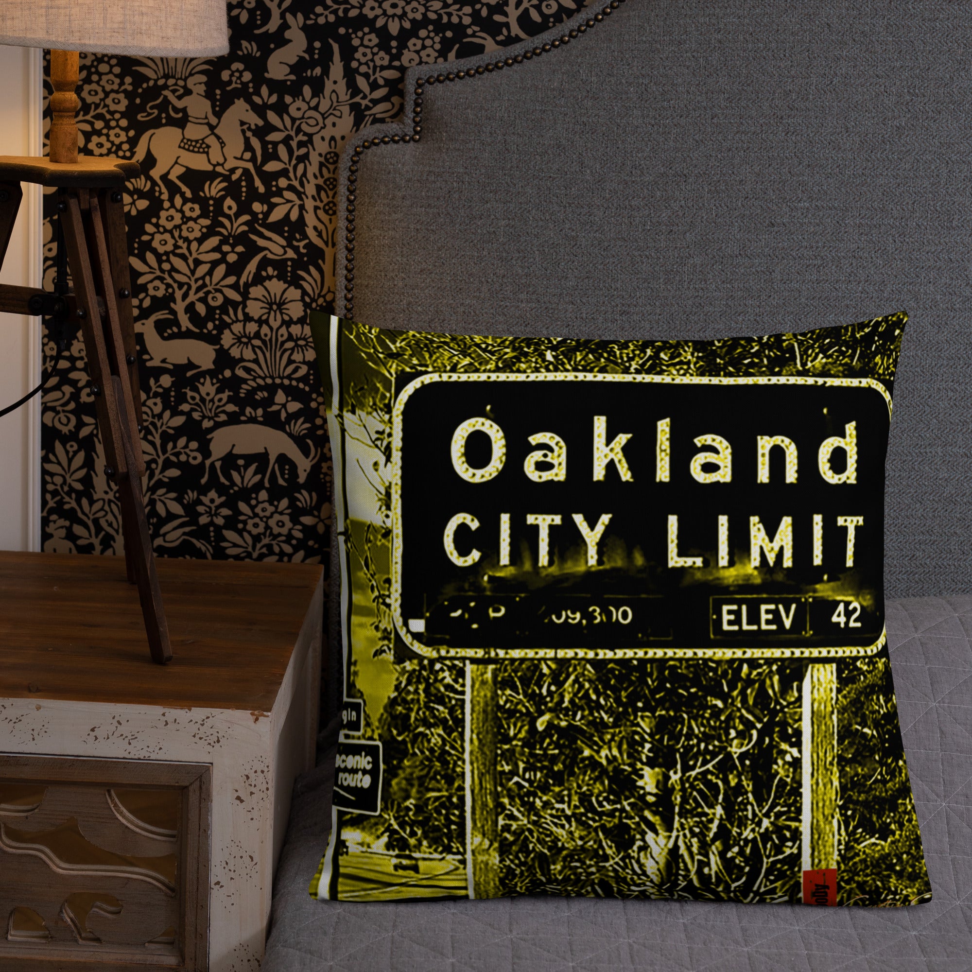 Oak City Premium Pillow image 24