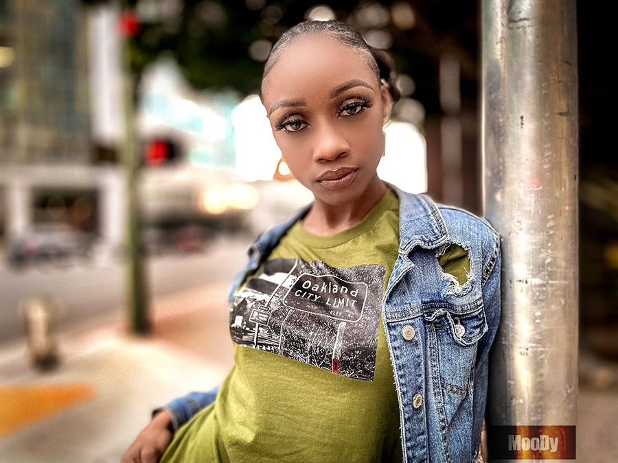 MooDy OAK City Limits tEE image 0