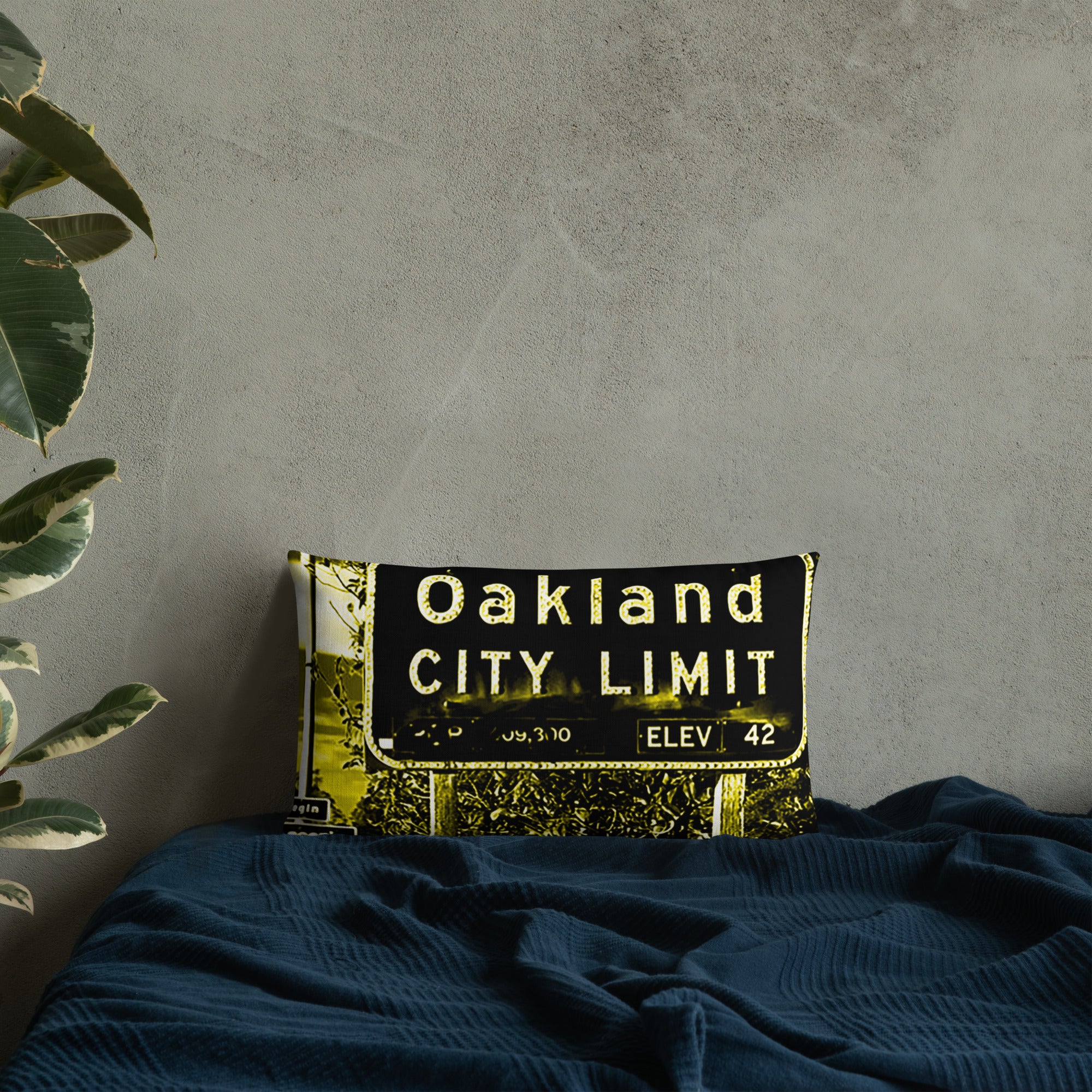 Oak City Premium Pillow image 8